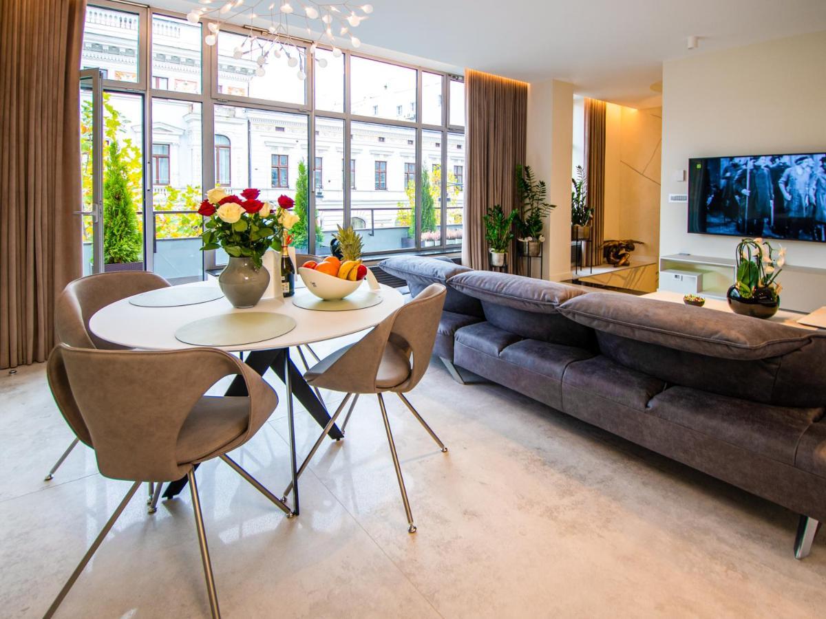 Pietryna Apartments Luxury - Sauna , Jacuzzi , Bezposrednio Przy Ul Piotrkowskiej Łódź Eksteriør bilde