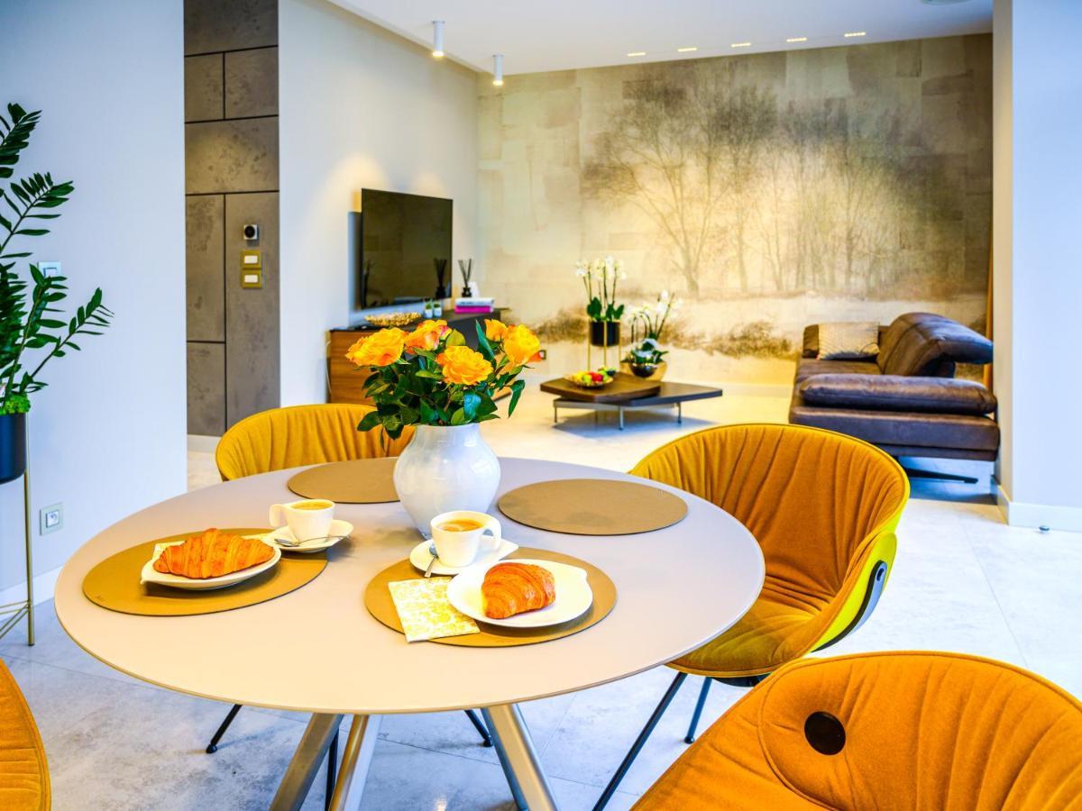 Pietryna Apartments Luxury - Sauna , Jacuzzi , Bezposrednio Przy Ul Piotrkowskiej Łódź Eksteriør bilde