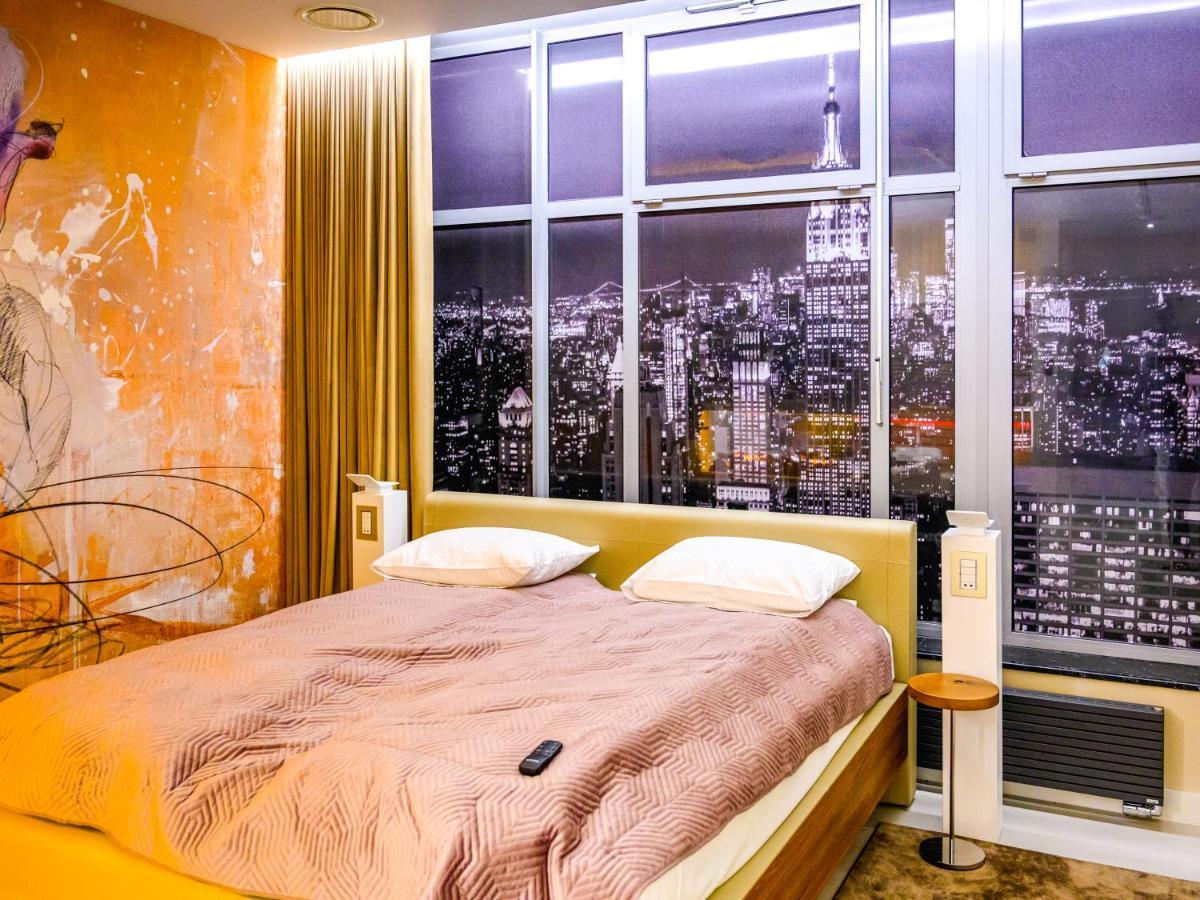 Pietryna Apartments Luxury - Sauna , Jacuzzi , Bezposrednio Przy Ul Piotrkowskiej Łódź Eksteriør bilde