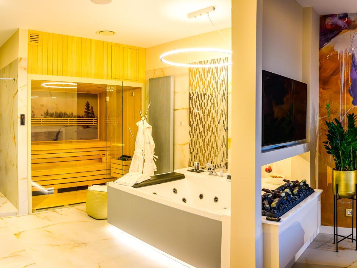Pietryna Apartments Luxury - Sauna , Jacuzzi , Bezposrednio Przy Ul Piotrkowskiej Łódź Eksteriør bilde