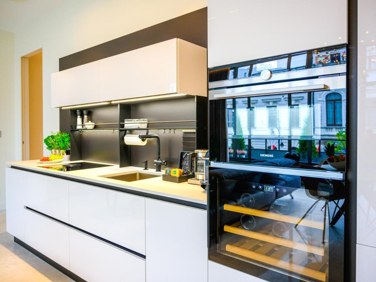 Pietryna Apartments Luxury - Sauna , Jacuzzi , Bezposrednio Przy Ul Piotrkowskiej Łódź Eksteriør bilde